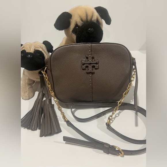 Tory Burch Handbags - Tory Burch leather crossbody